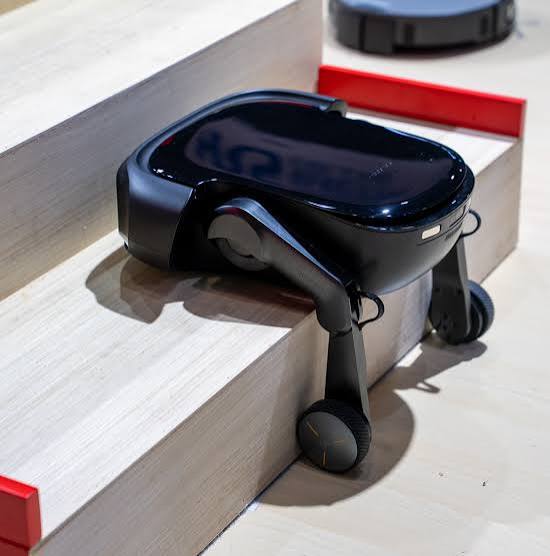 Roborock Saros Rover